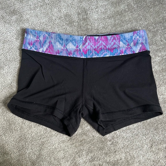 Iviva by Lululemom Black Shorts - Girls Size 12 - Picture 5 of 5